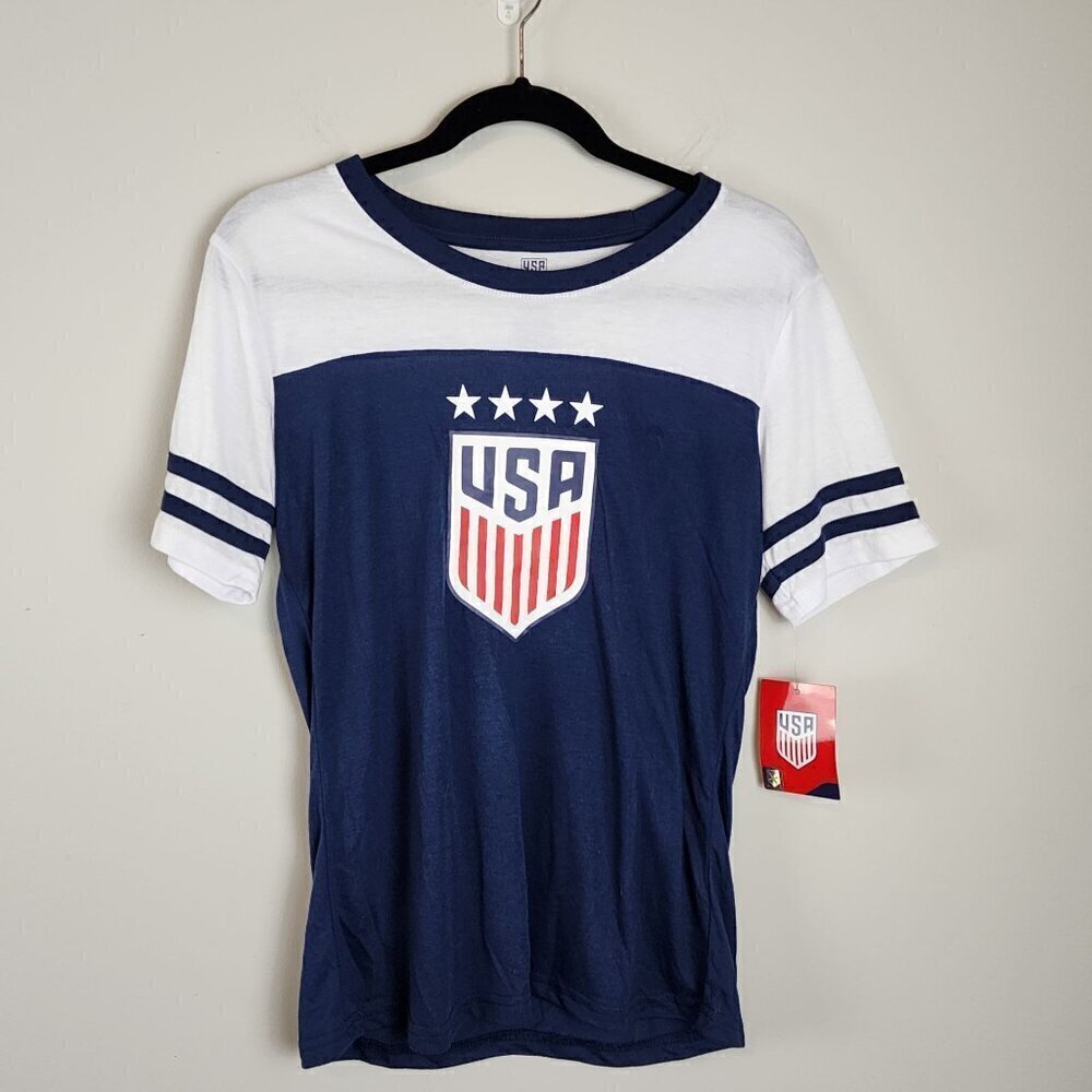 Team USA t-shirt size M women New short sleeve sport USWNT